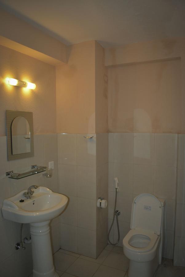 Bodhi Apartment Hotel Baudhatinchule エクステリア 写真