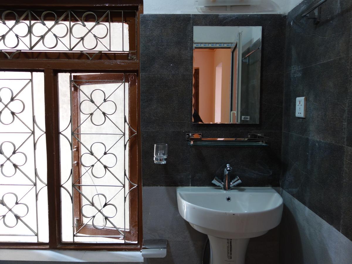 Bodhi Apartment Hotel Baudhatinchule エクステリア 写真
